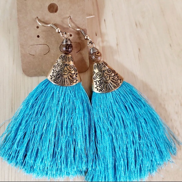 Earrings - Picture 1 of 1